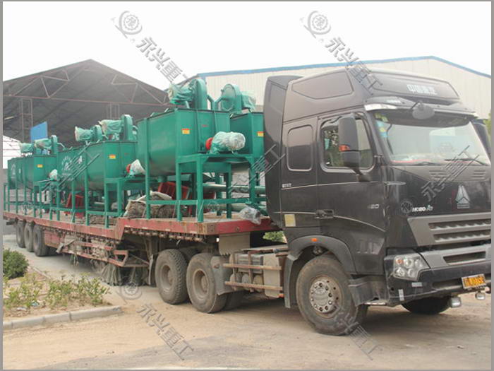 飼料粉碎攪拌機(jī)